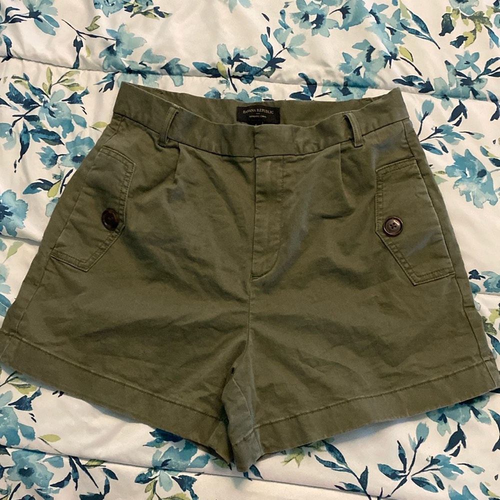 Banana Republic Shorts